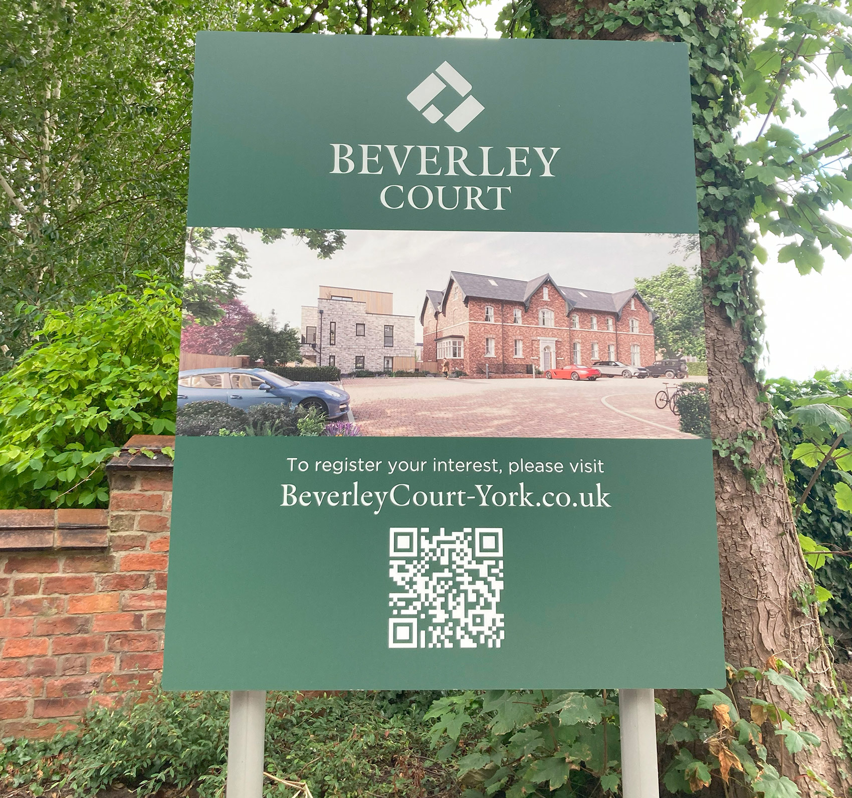 Beverley Court, York Entrance Sign