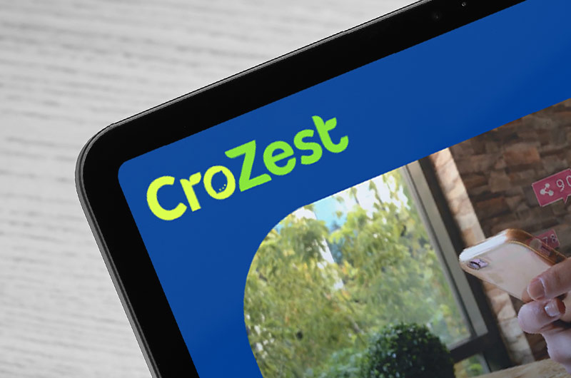 CroZest smart phone